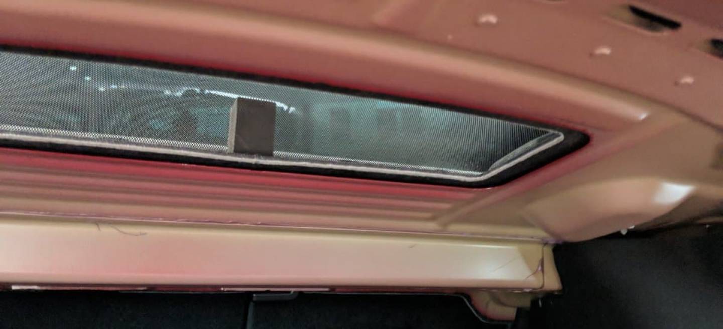 acabados_tesla_model_3_2