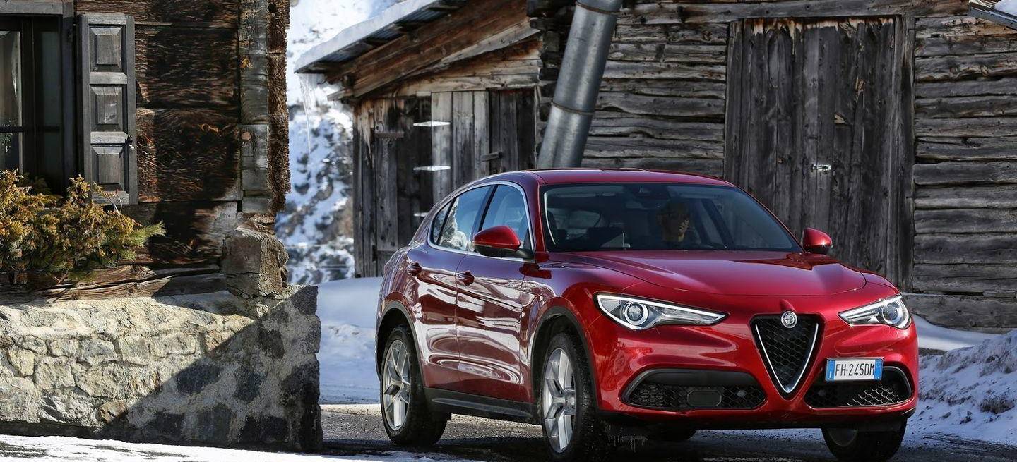 alfa-romeo-stelvio-galeria-fotos-38