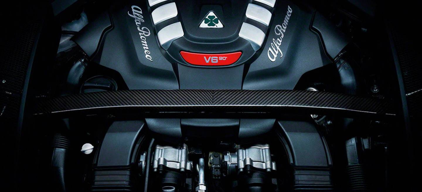 alfa-romeo-stelvio-quadrifoglio-verde-08