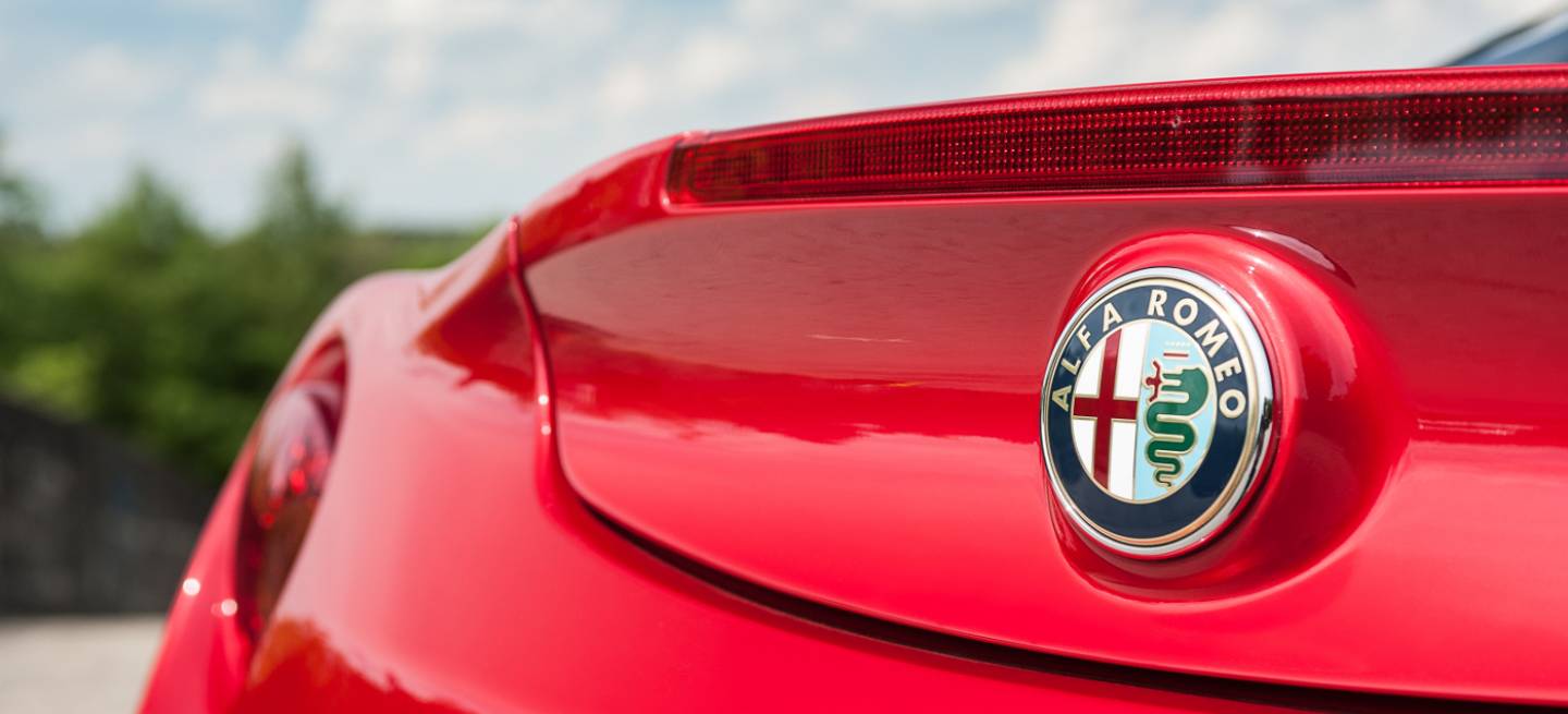 alfa_romeo_4c_logo_DM_1