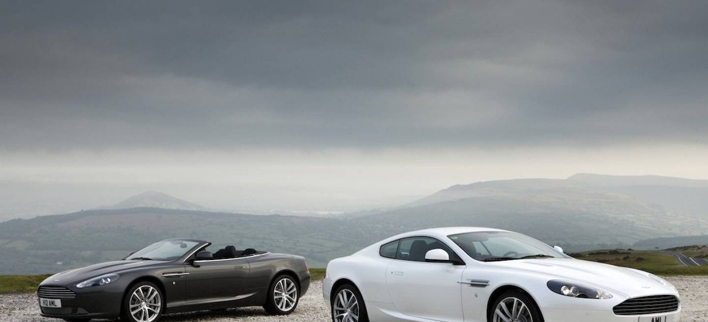 aston-martin-db9-2011-0