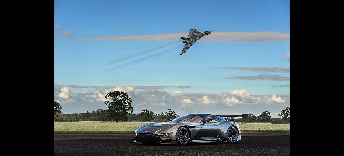 aston-martin-vulcan-03