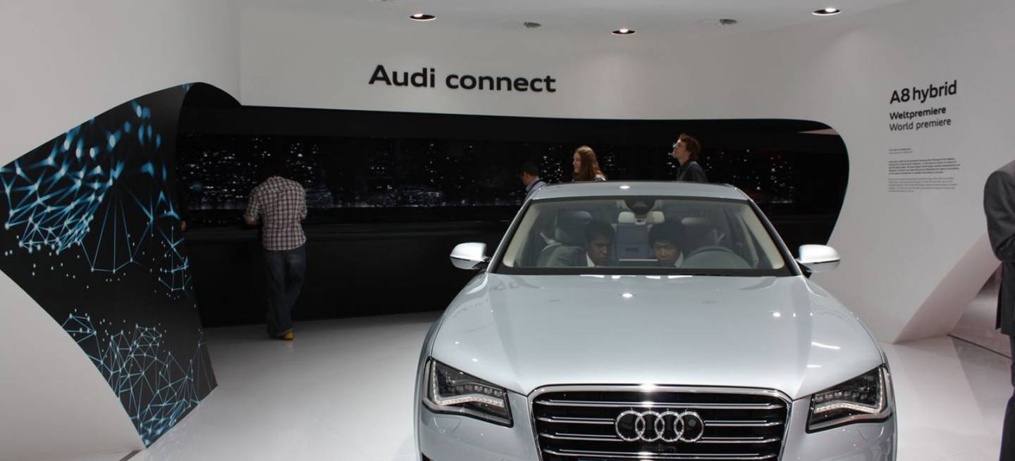 audi-a8-hybrid-frankfurt-1