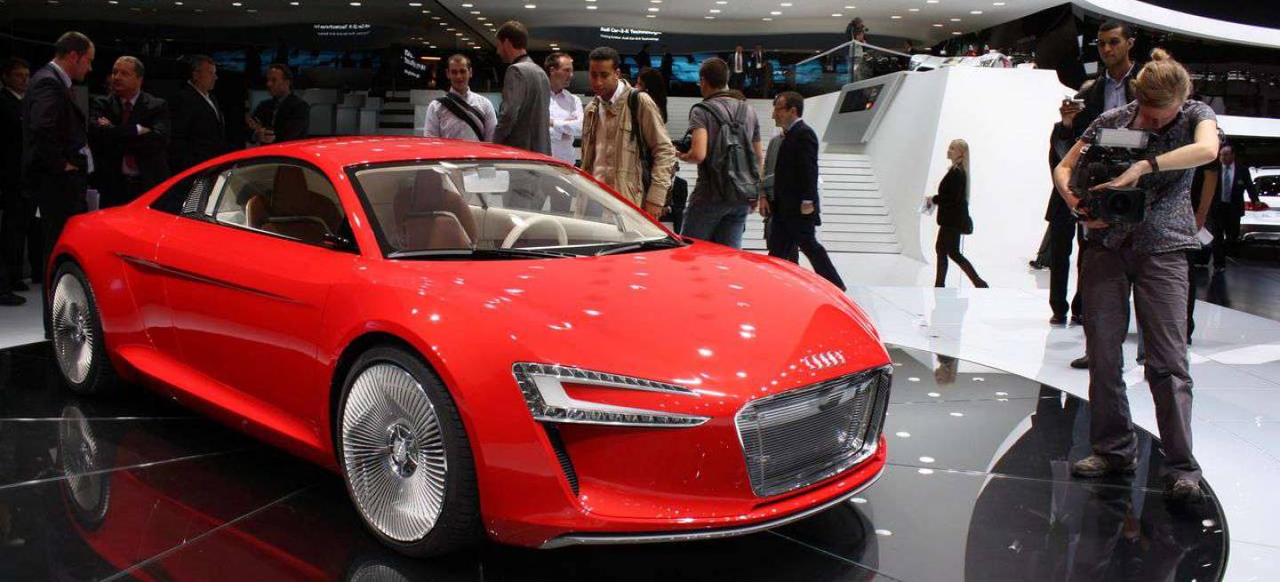 Audi R8 V10, R8 V10 Spider y etron en Frankfurt 2009