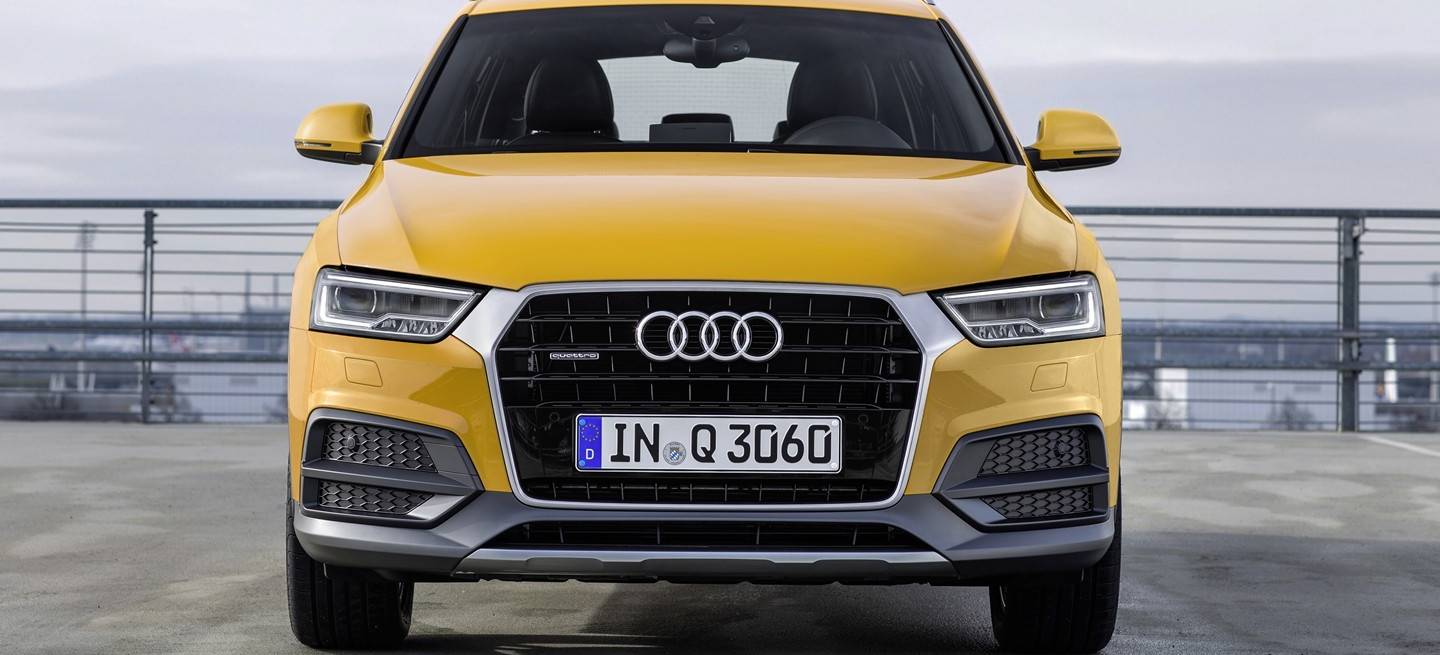 audi-q3-10215-00