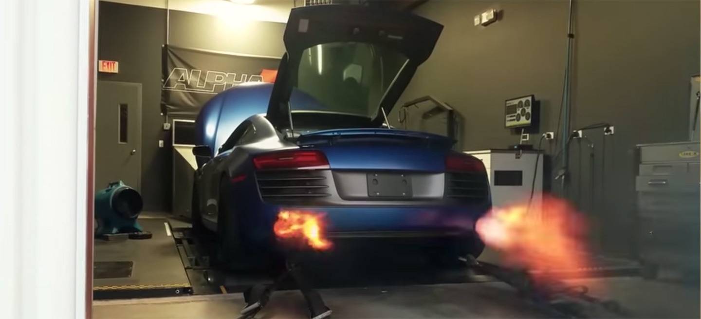audi-r8-twin-turbo-video-011-1440px
