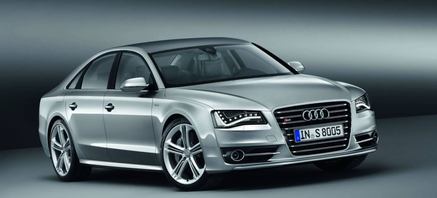 Audi S8/Standaufnahme