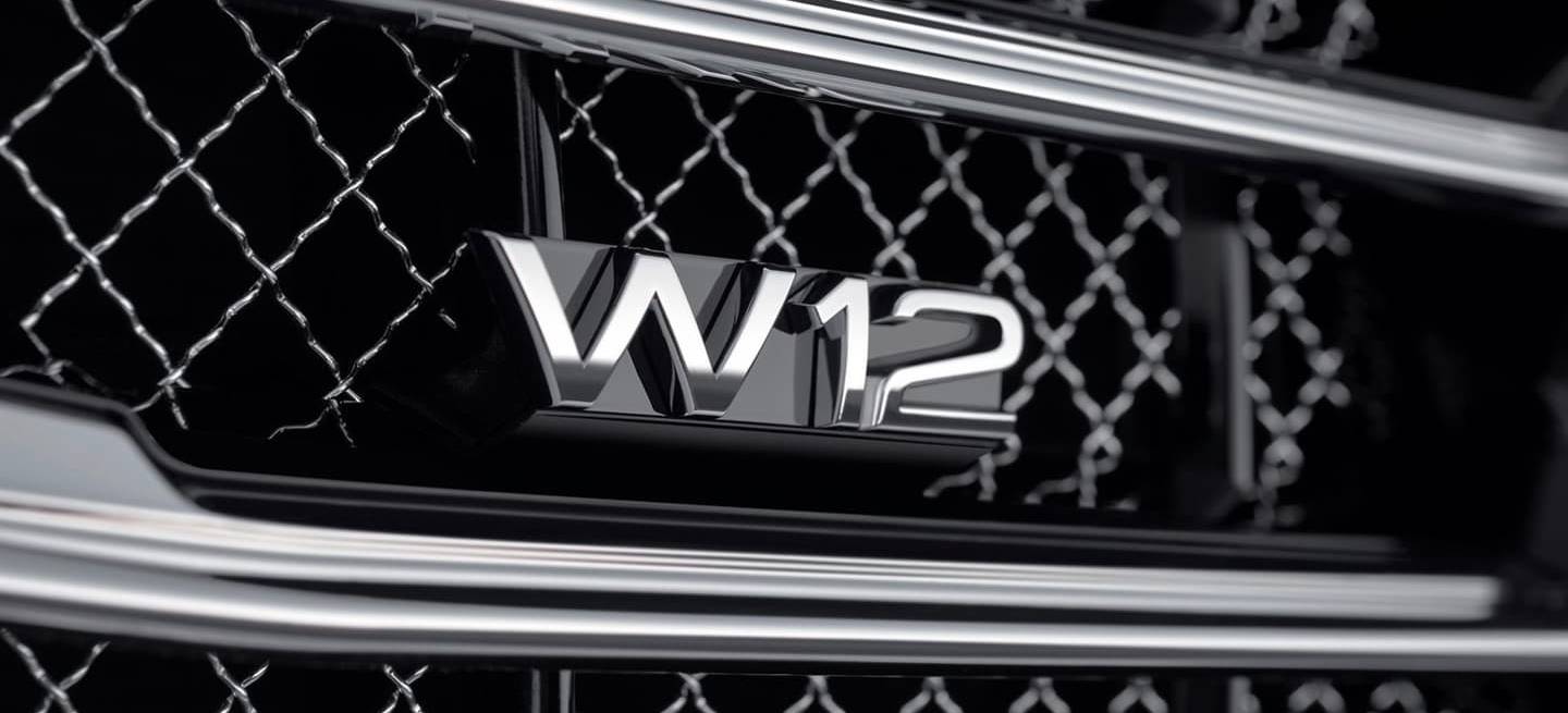 audi_a8_motor_w12_0318_04