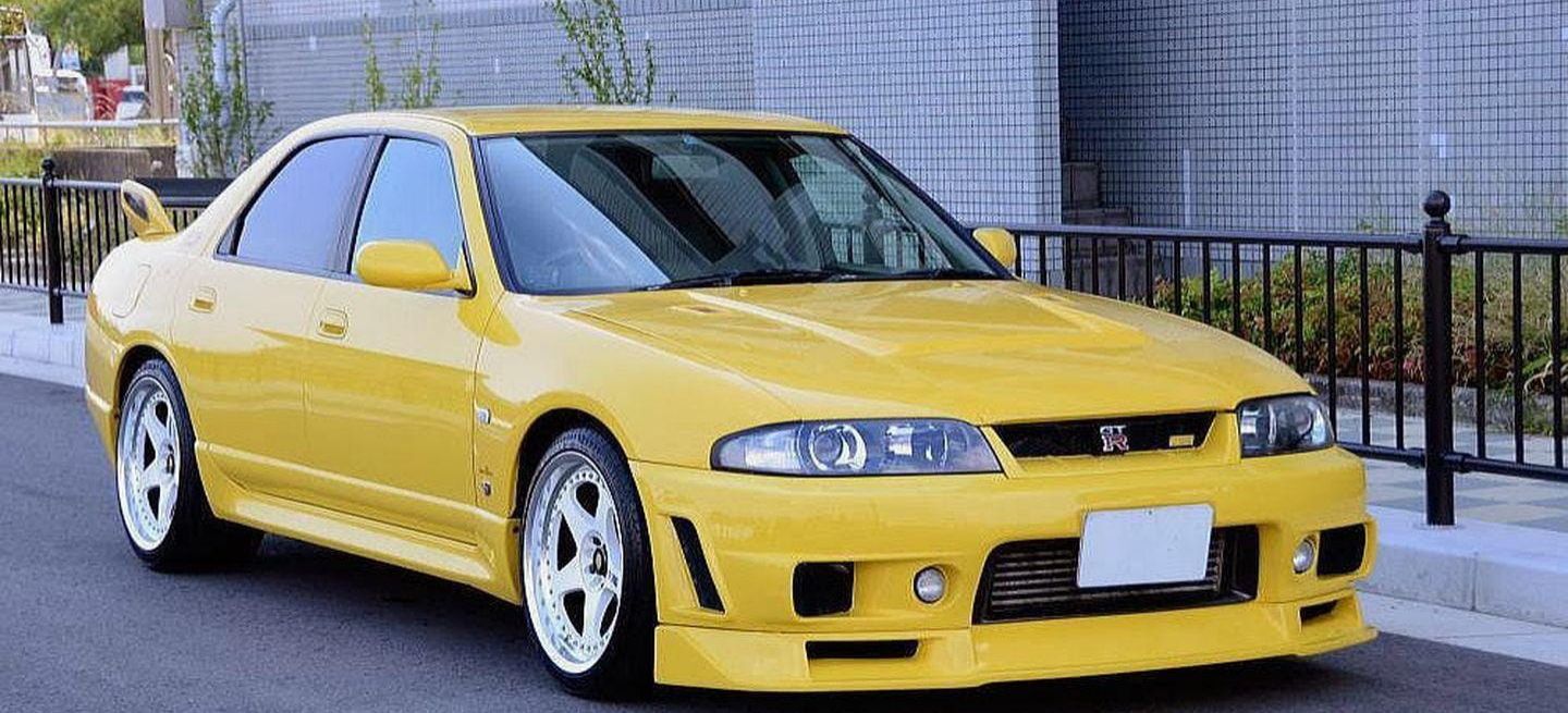 Autech Nissan Skyline Gt R R33 1998 Cuando Nissan Sorprendio Al Mundo Con Un Gt R De Cuatro Puertas Diariomotor