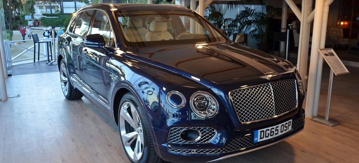 bentley-bentayga-20151123-10