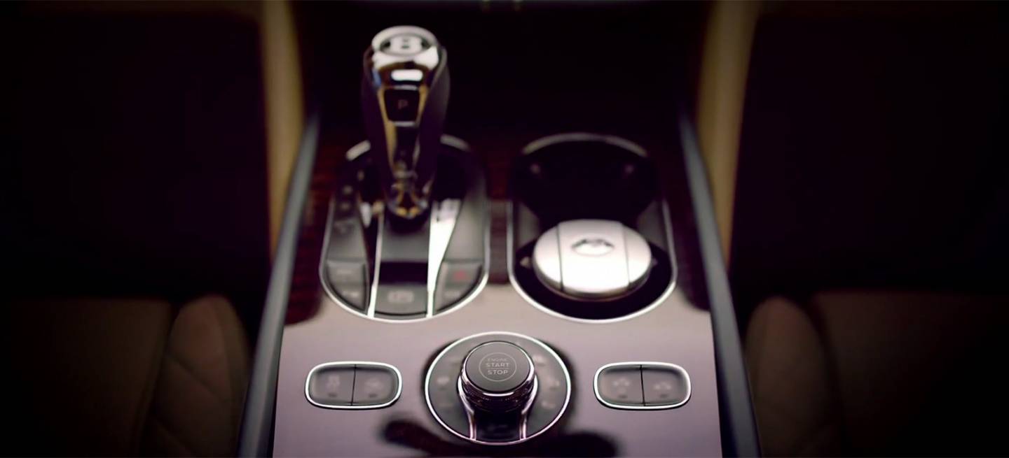 bentley-bentayga-interior-imagenes-02-1440px