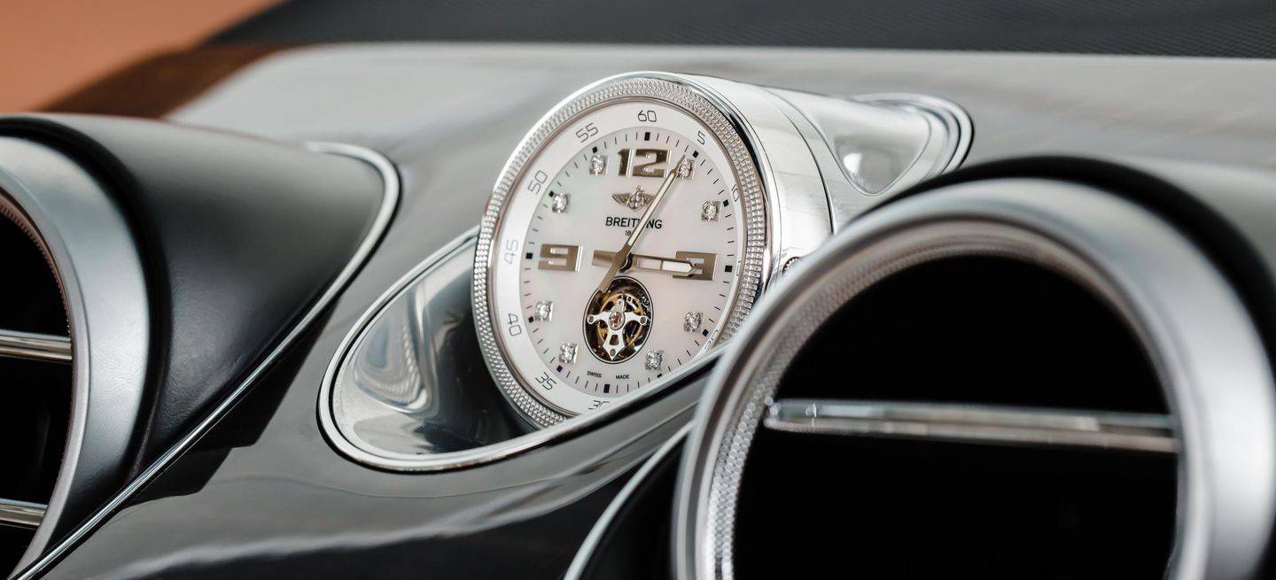 menta Específico educar Un reloj de 200.000 euros para el Bentley Bentayga