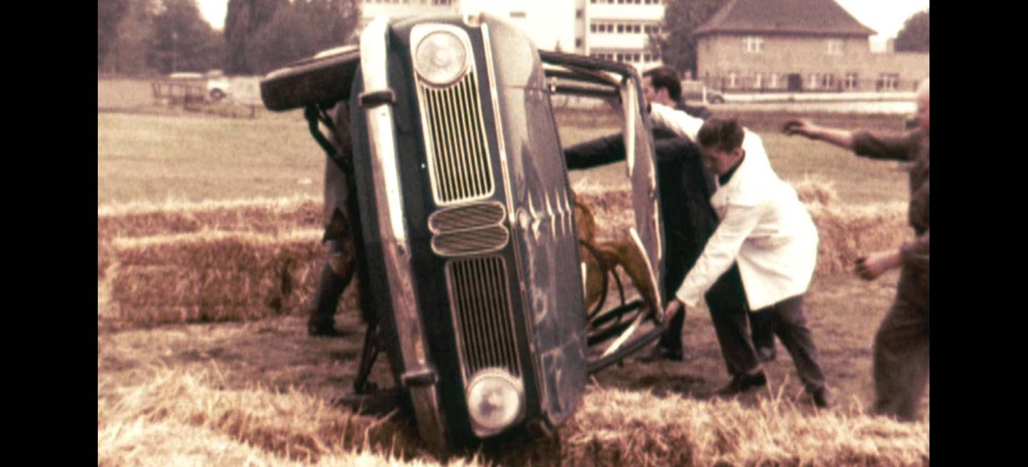 bmw-1800-crash-test-video