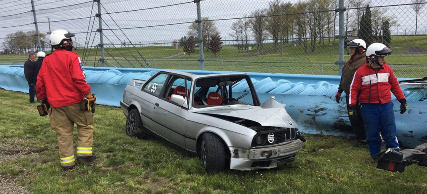 bmw-accidente-e30-dm-1
