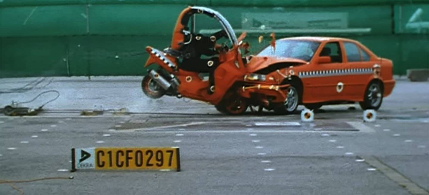 bmw-c1-video
