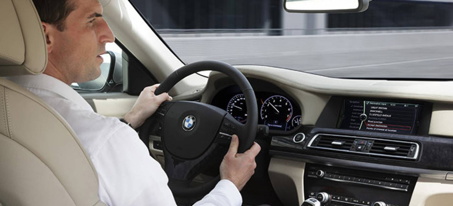 Nuevo control por voz de BMW