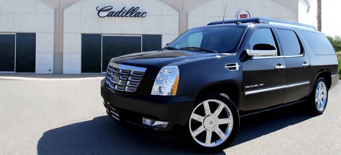 cadillac-escalade-esv-becker-01