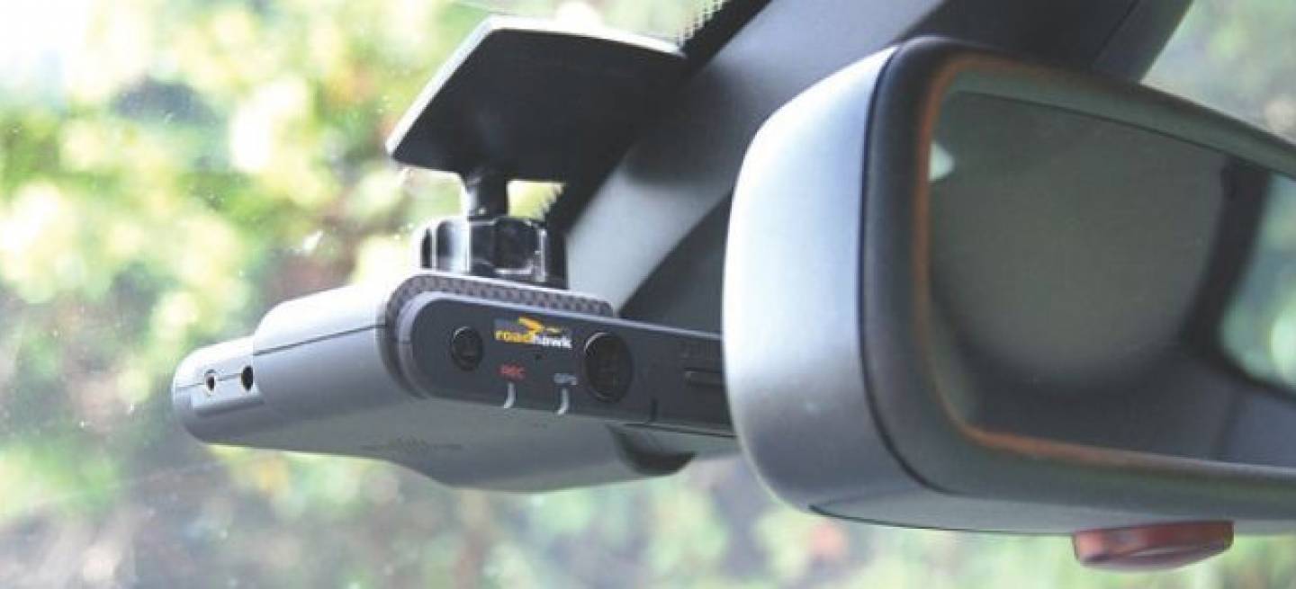 Podría instalar una cámara en mi coche grabar accidentes? | Diariomotor