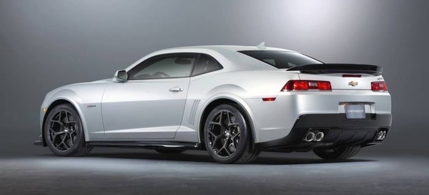 camaro-z28-infierno-verde-1