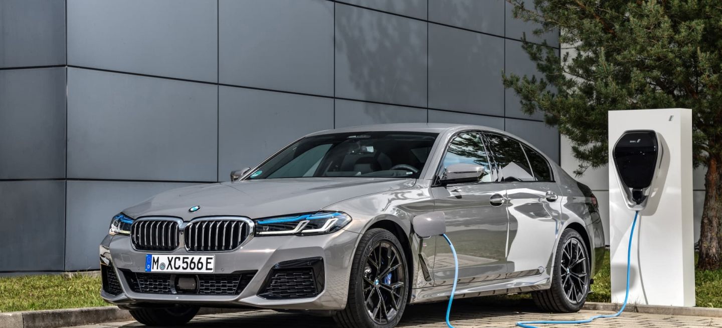 Cargar Coche Electrico Bmw Serie 5 545e Cargar Coche Electrico Bmw Serie 5 545e