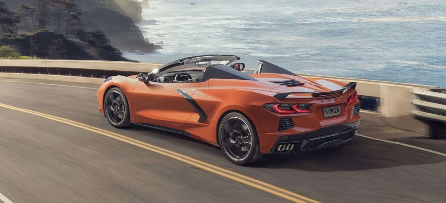 Chevrolet Corvette Convertible 2020 1019 002 Chevrolet Corvette Convertible 2020 1019 002