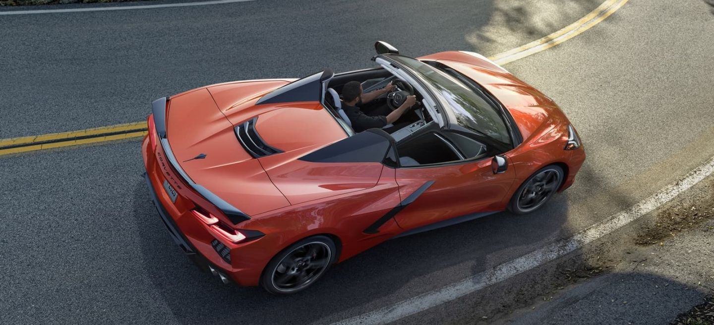 Chevrolet Corvette Convertible 2020 1019 011 Chevrolet Corvette Convertible 2020 1019 011