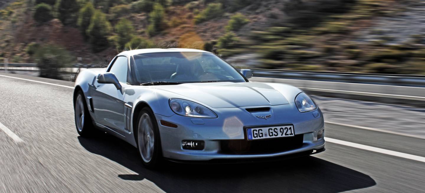 chevrolet_corvette_p01