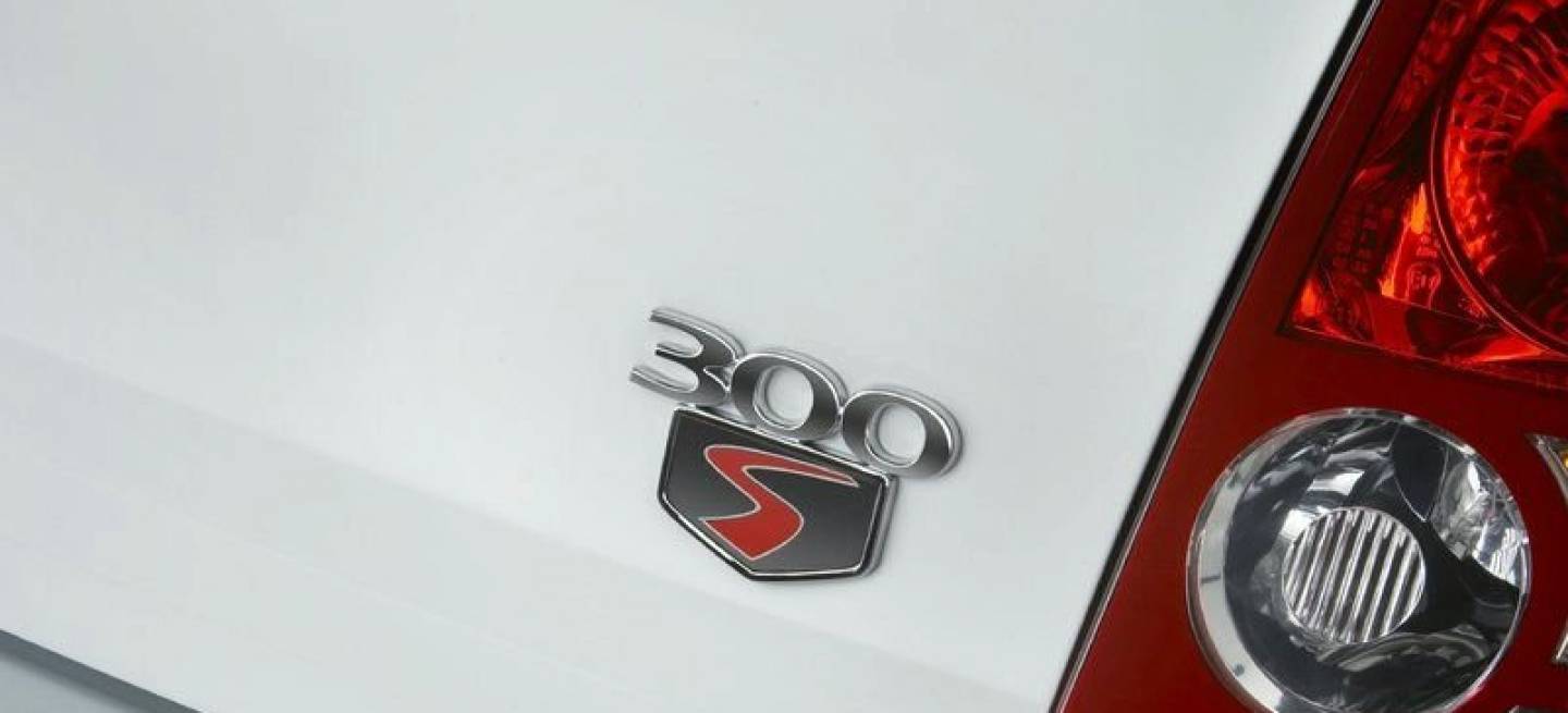 Chrysler 300 S6 y 300 S8, ligeros cambios en el 300C