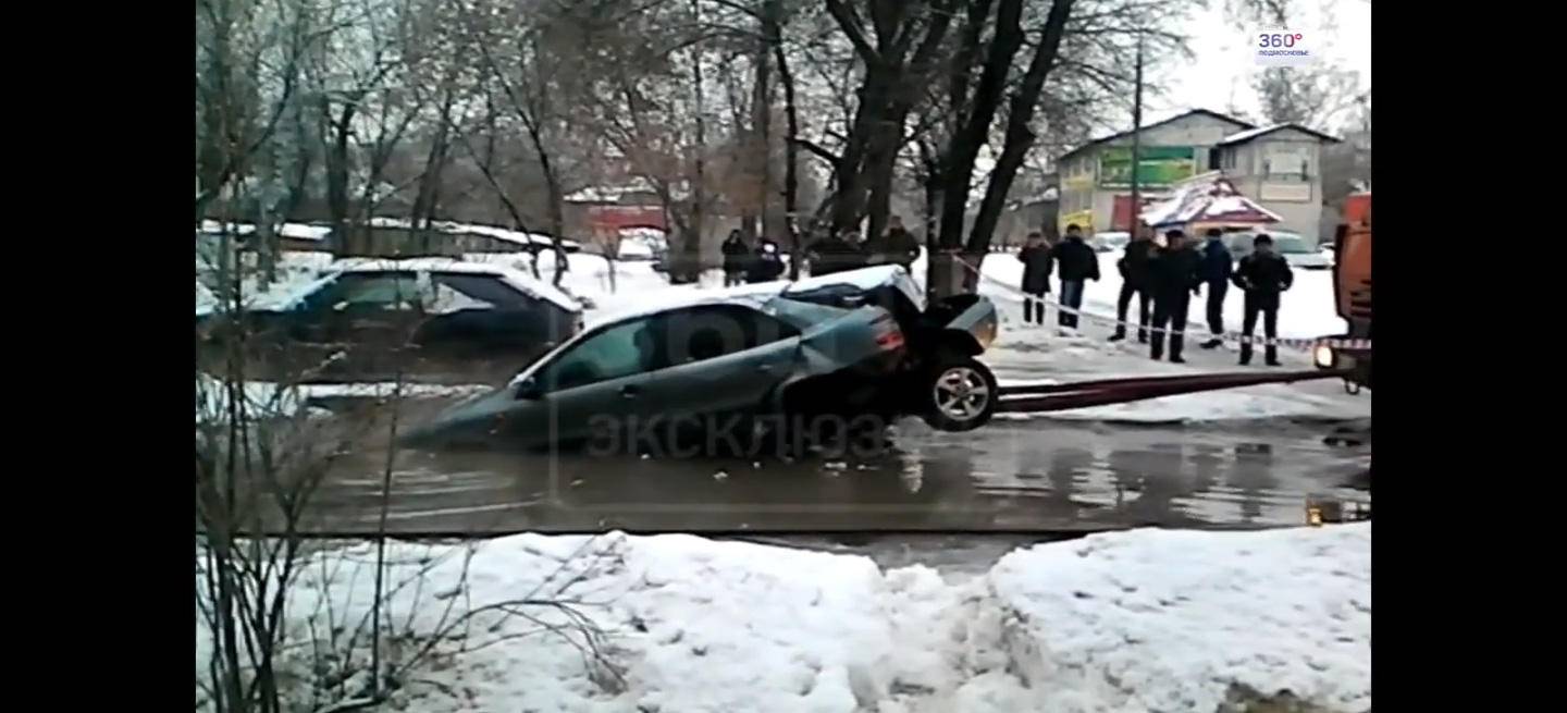 coche-partido-en-dos-rusia
