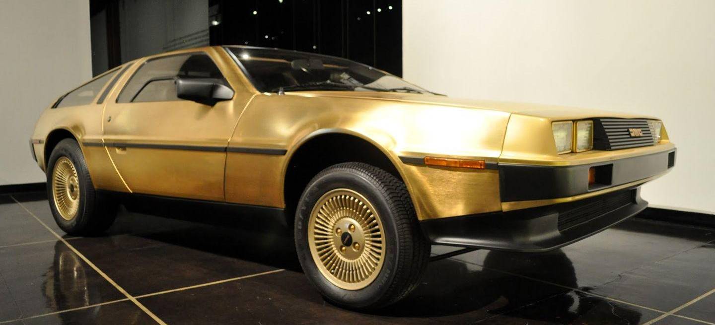 delorean-oro-2