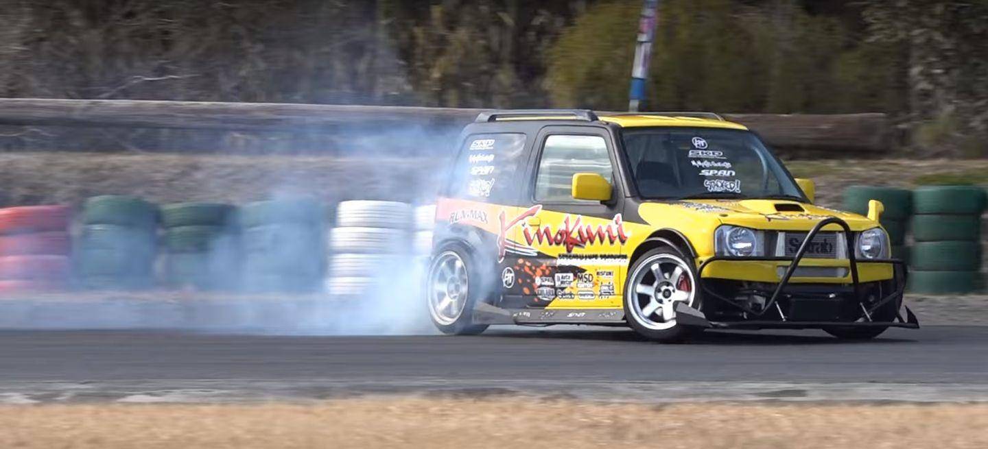 drifting-jimny