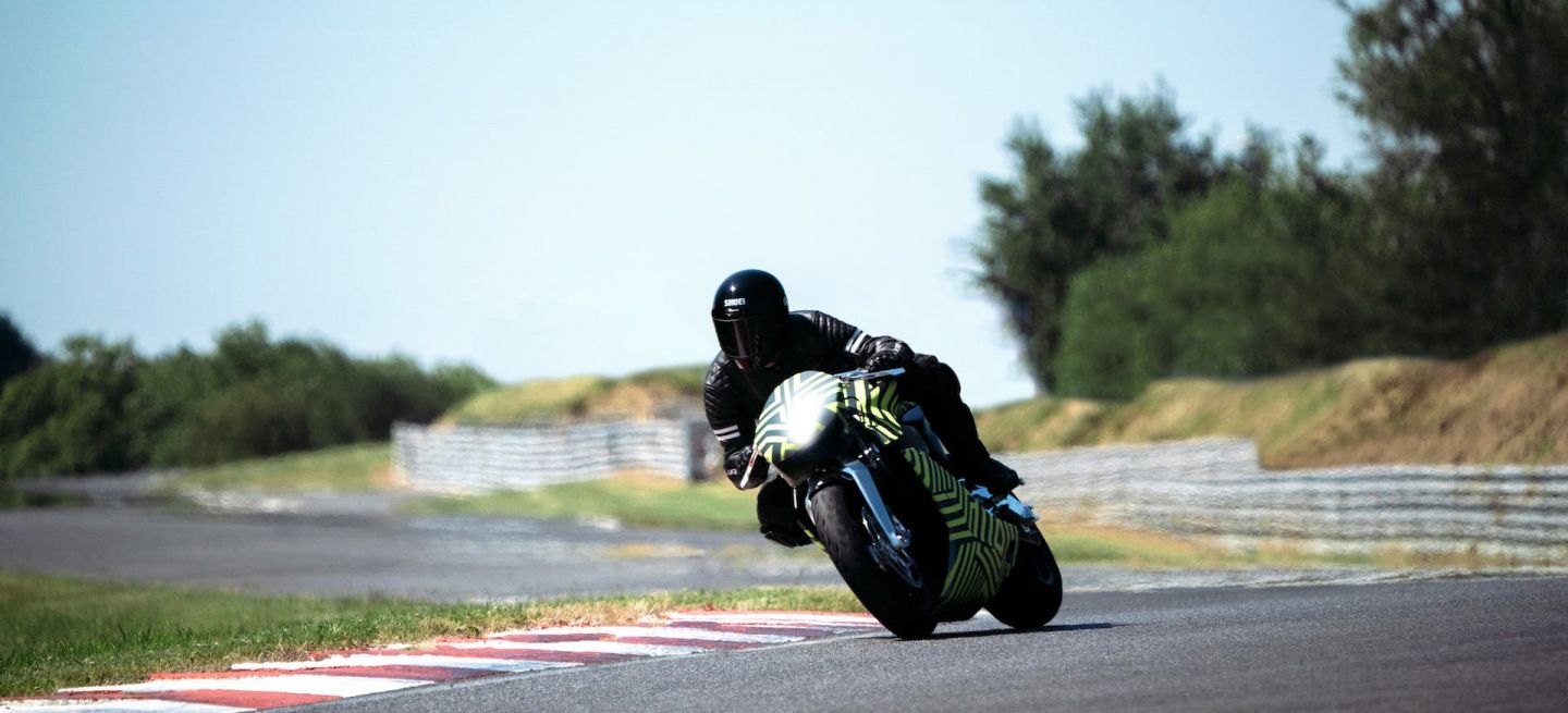 Dynamic Testing Of Amb 001 By Aston Martin And Brough Superior Is Underway 1 Dynamic Testing Of Amb 001 By Aston Martin And Brough Superior Is Underway 1