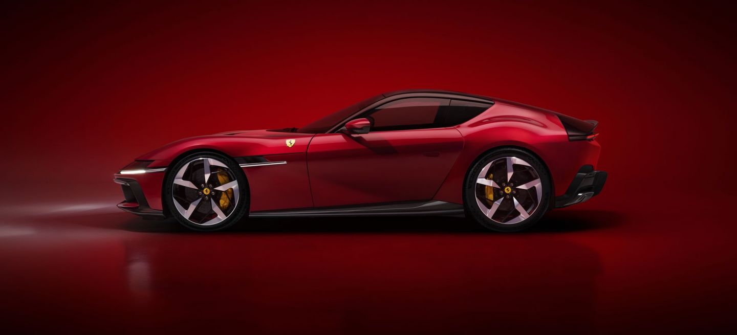 ferrari-12cilindri-2025-31-1067270_1440x655c.jpg