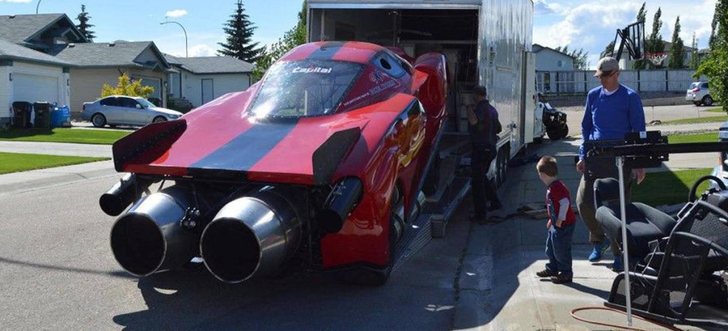 ferrari-enzo-motores-avion-02