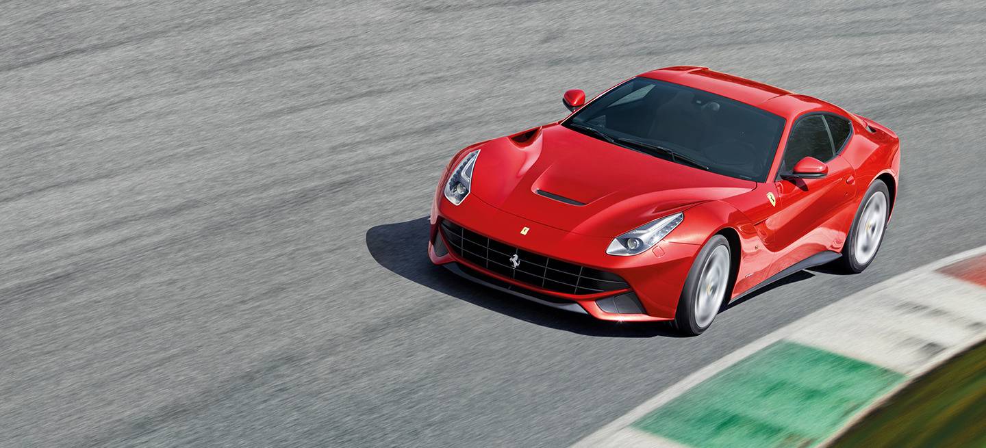 ferrari-f12-berlinetta-video-02-1440px