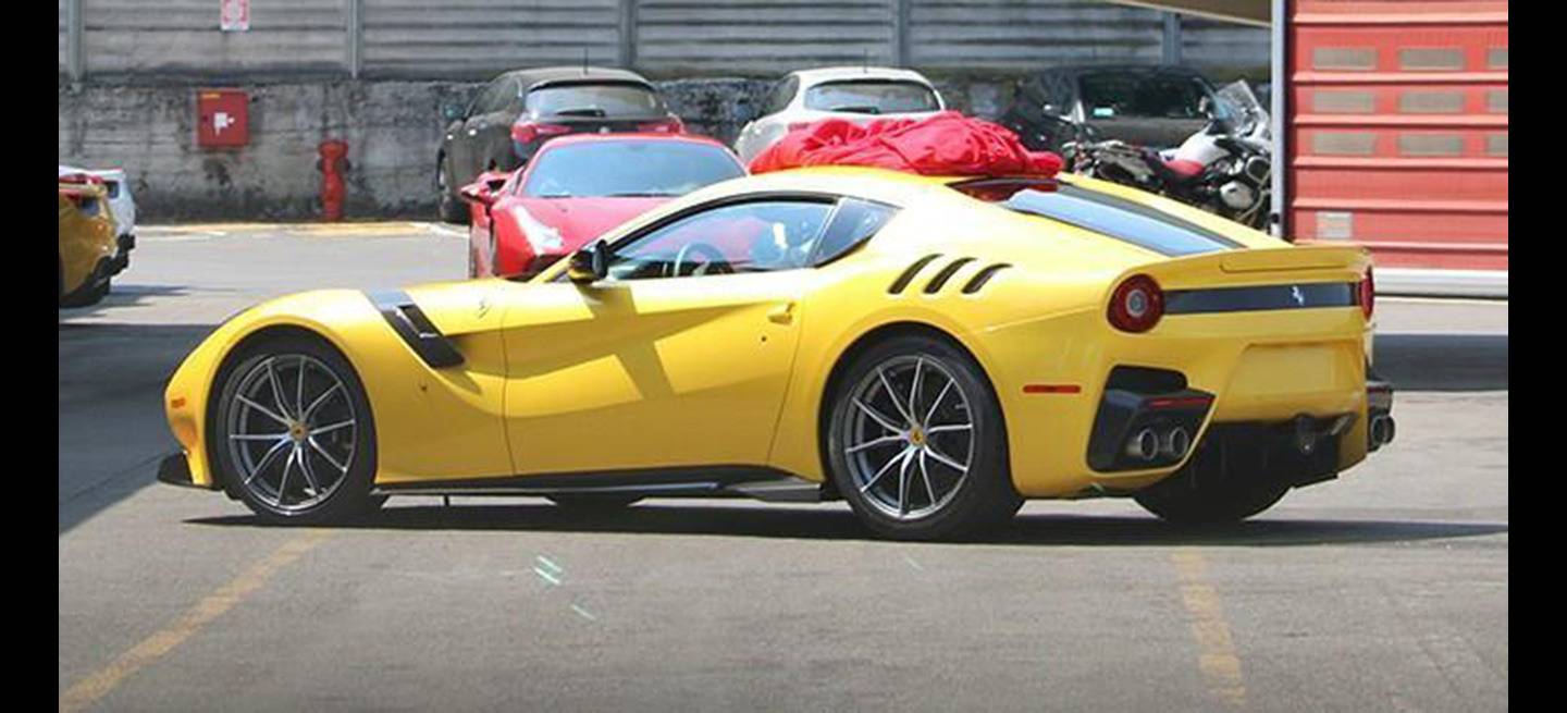 ferrari-f12-gto-espia