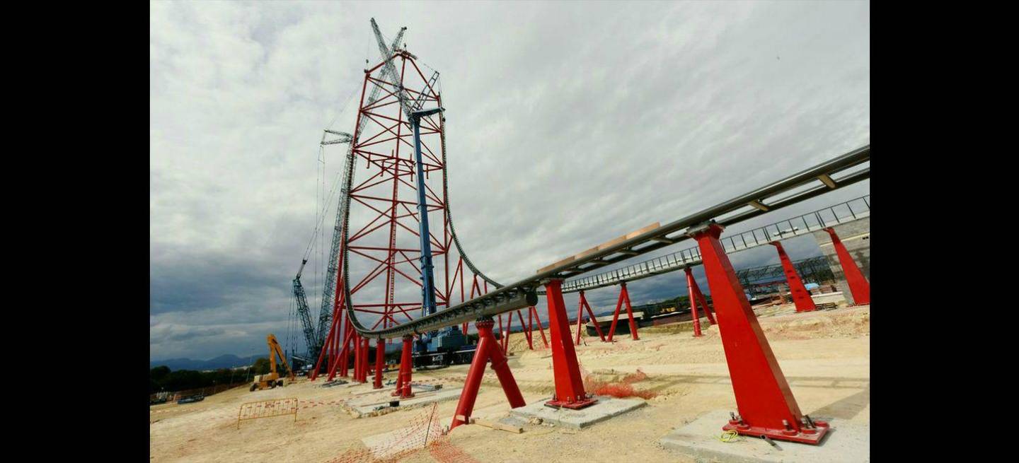 ferrari-land-montaña-rusa