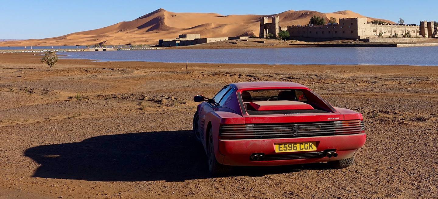 ferrari-testarossa-sahara-1440px