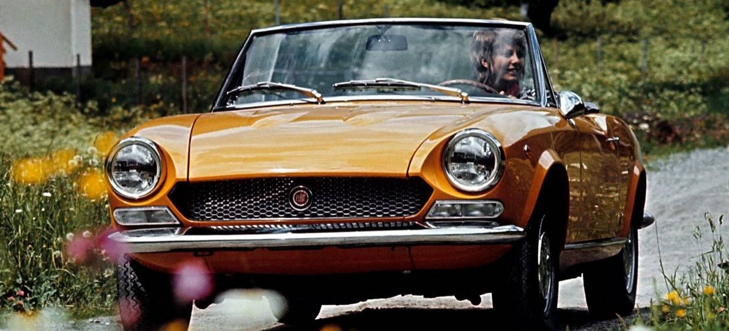 fiat-124-spider-1