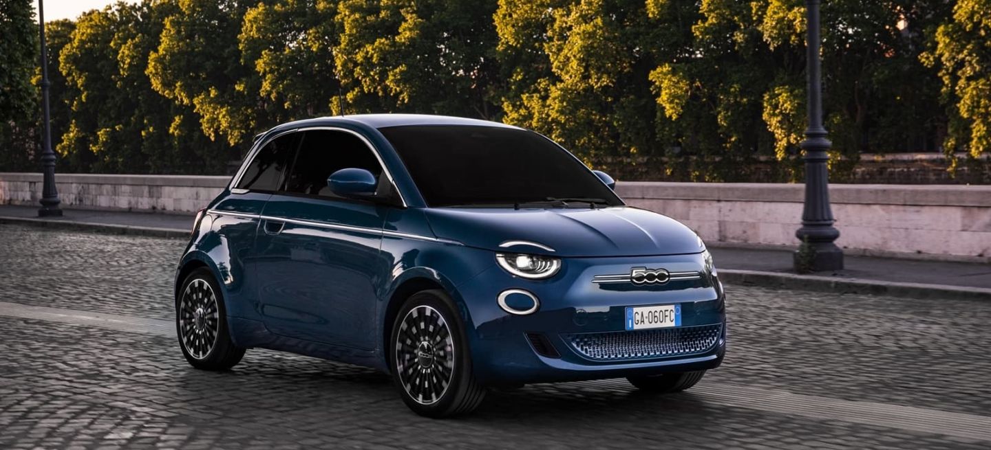 Fiat 500e Hatchback 0620 001 Fiat 500e Hatchback 0620 001