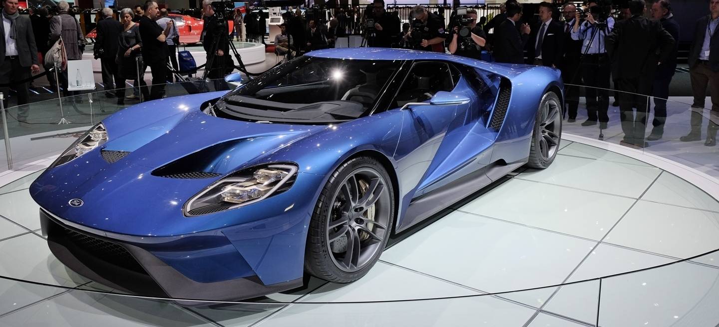 ford-gt-ginebra-040315-05