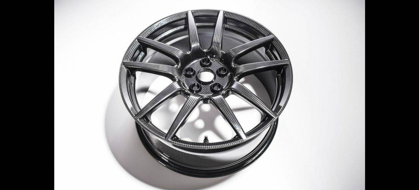 ford-gt-llantas-carbono-p
