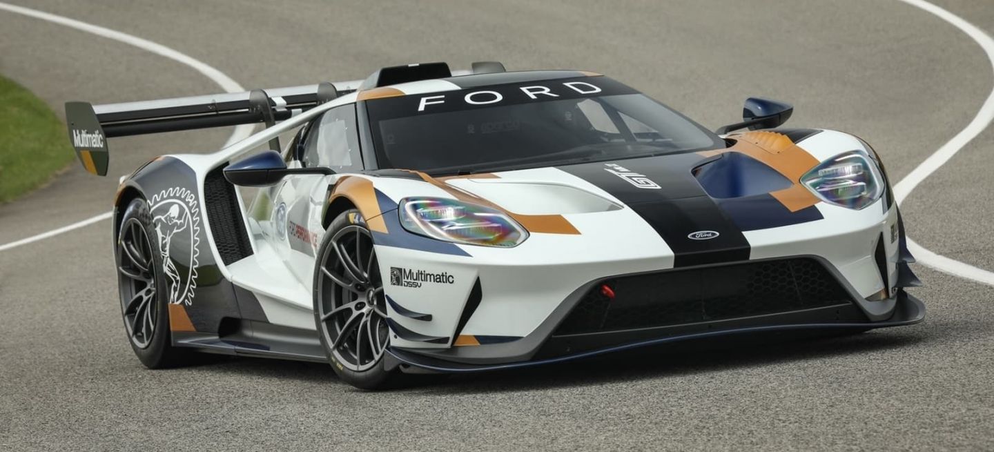 ford-gt-mkii-2019-0619-004_1440x655c.jpg