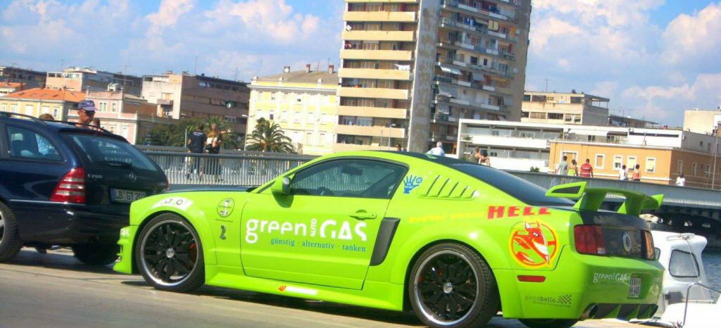 Ford Mustang GT propulsado por GPL