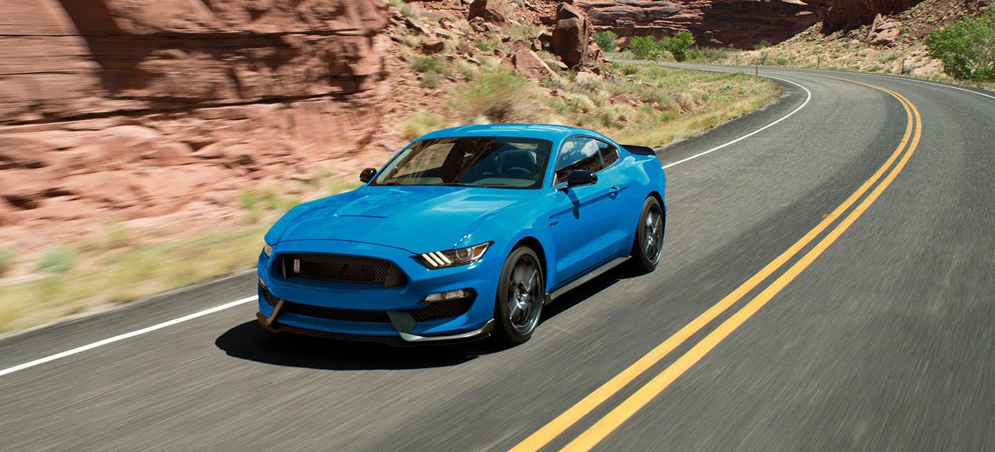 ford-mustang-hybrid-03