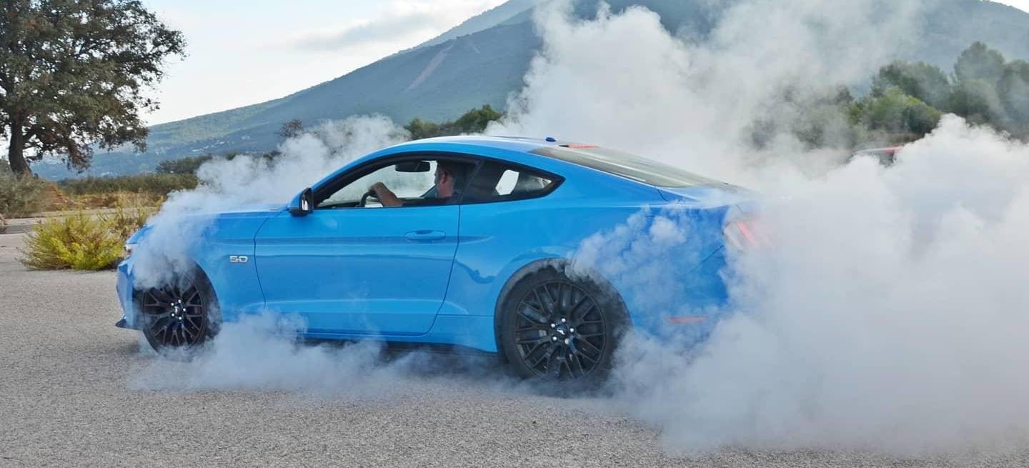 ford-mustang-line-lock-1117-01-mdm