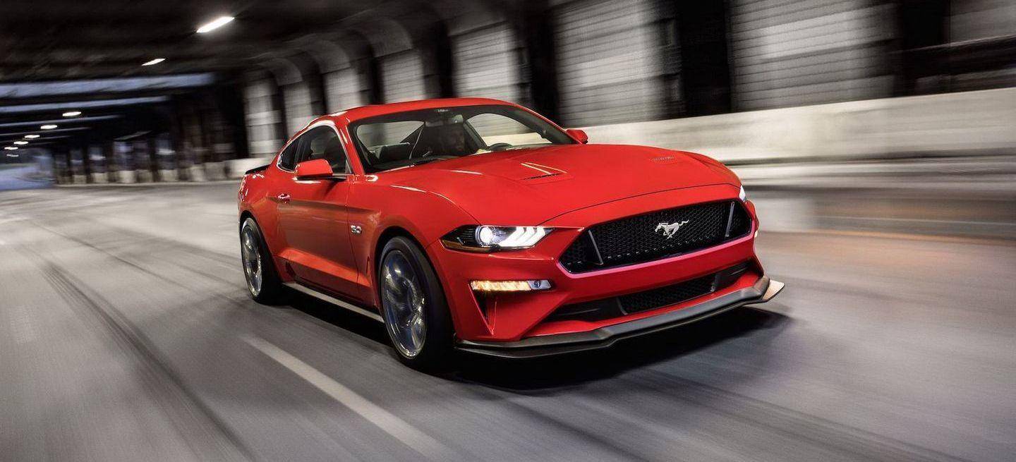 ford-mustang-performance-pack-level-2-p