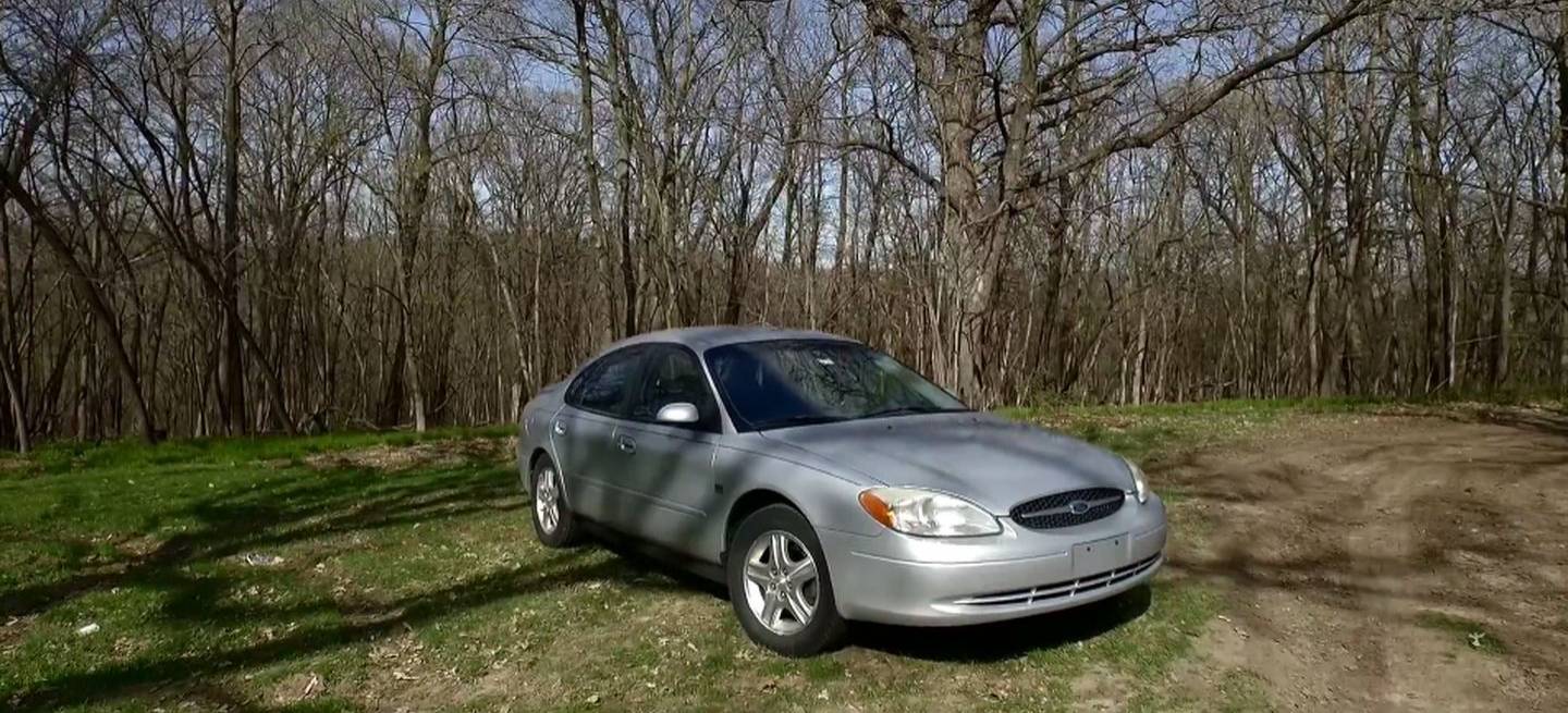 ford-taurus-2002-anuncio