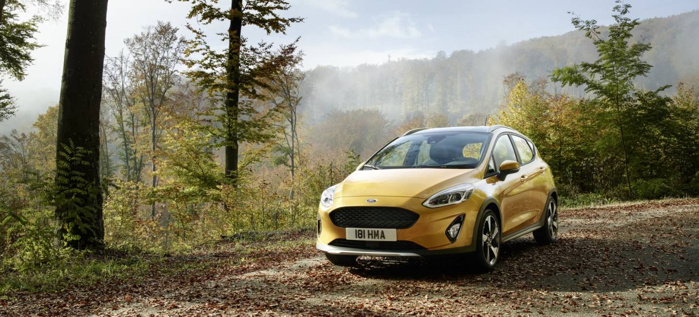 ford_fiesta2016_active_34_front_beauty_02