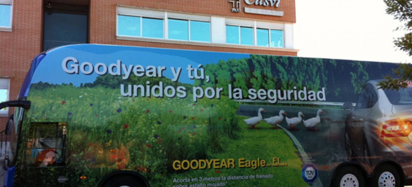 foto autobus_goodyear foto autobus_goodyear